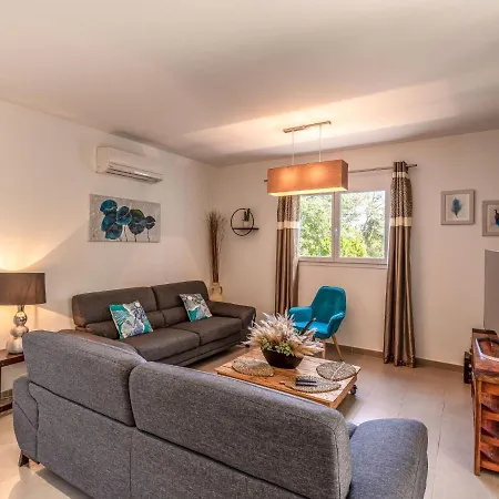 Marie-jo By Interhome